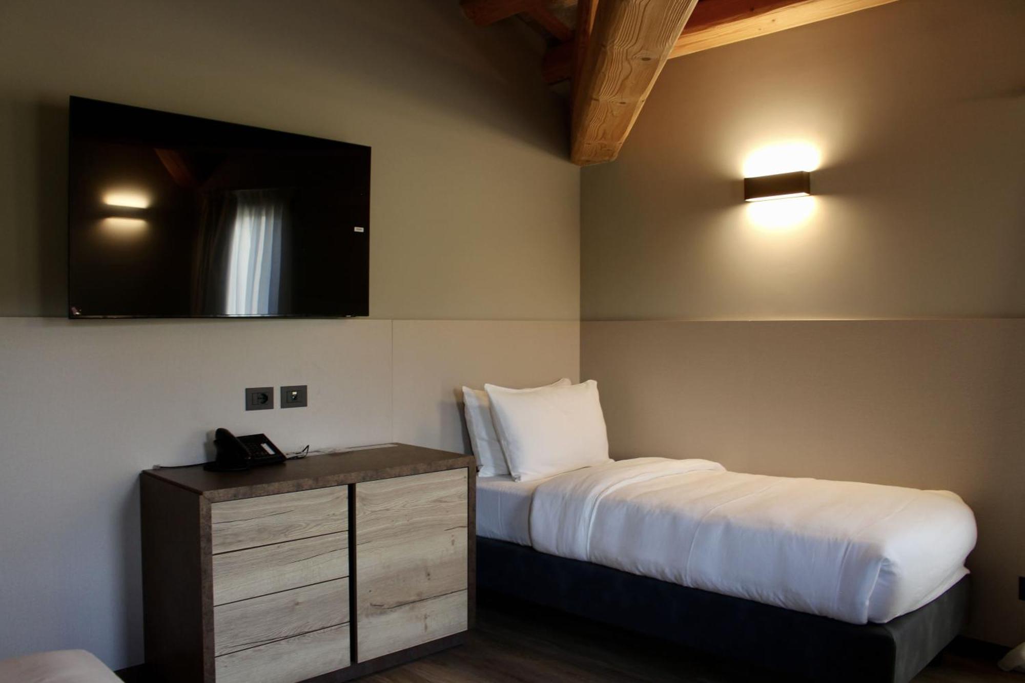 Ida Boutique Hotel アーゾロ エクステリア 写真